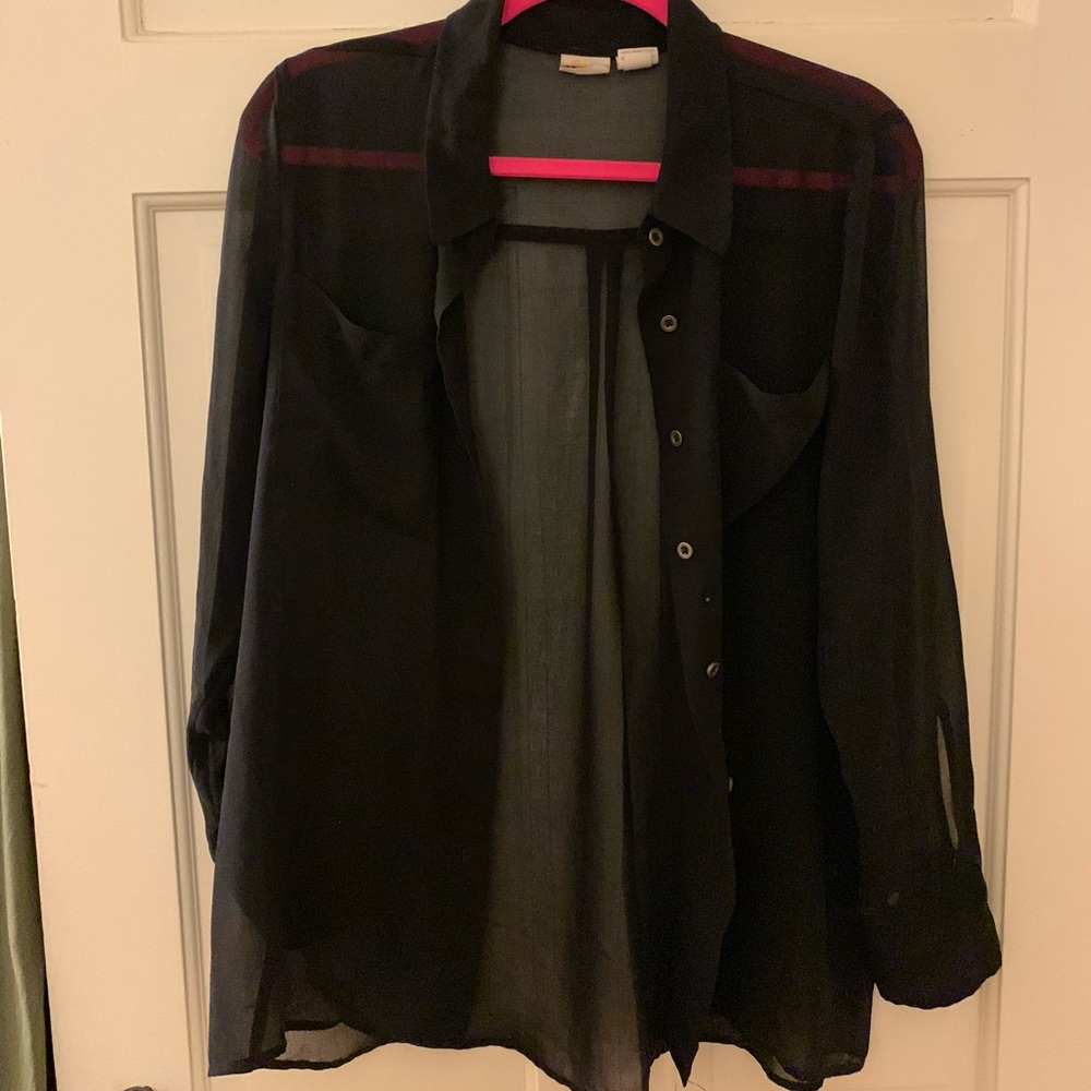 Shear black button down - Picture 2 of 3